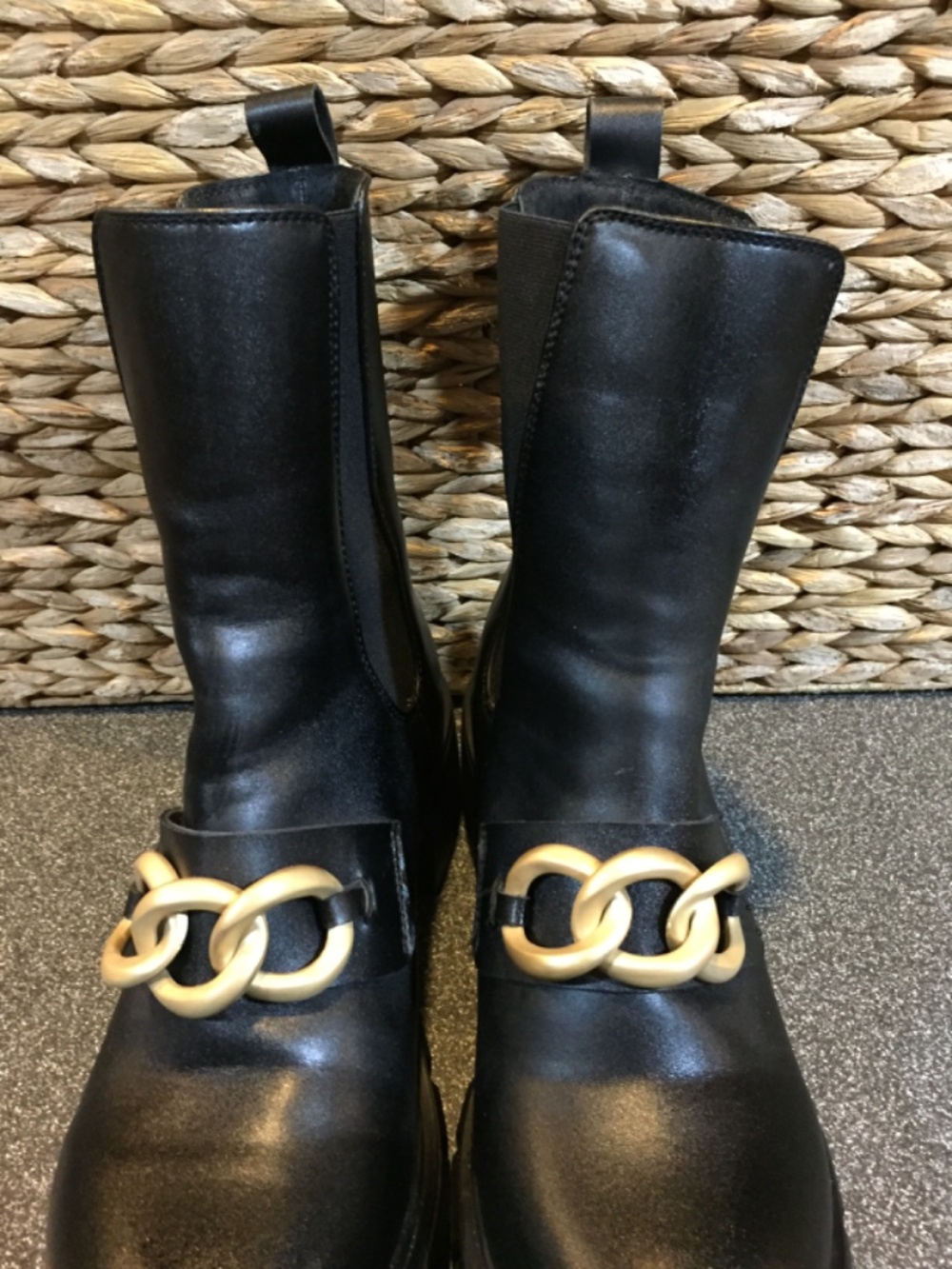 Steve Madden Hooked Black Heeled Boots with Gold Chain Detail - Picture 3 of 13